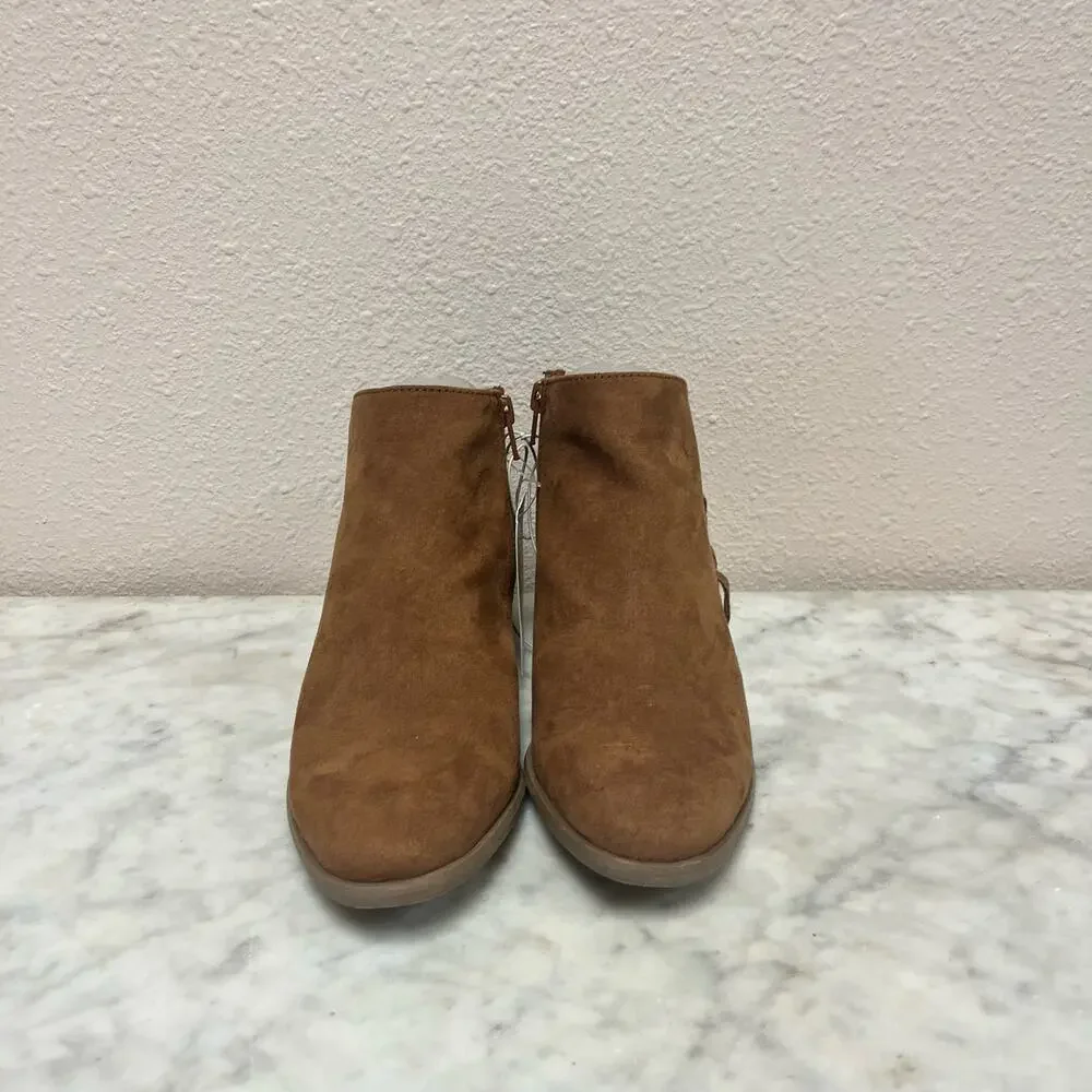 Universal Thread brown suede fringe ankle boots NWT